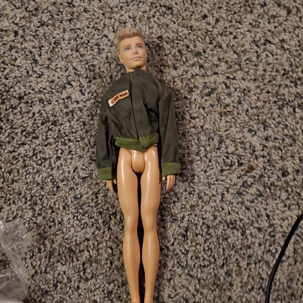 Ken 2010 Barbie